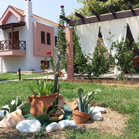 Evgenia Maisonette Ierissos Exterior photo