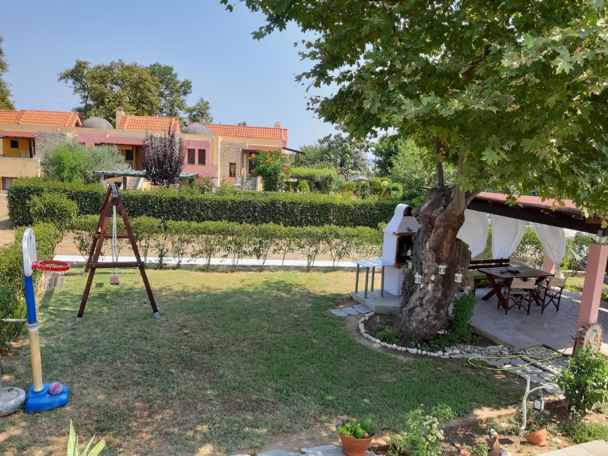 Evgenia Maisonette Ierissos Exterior photo