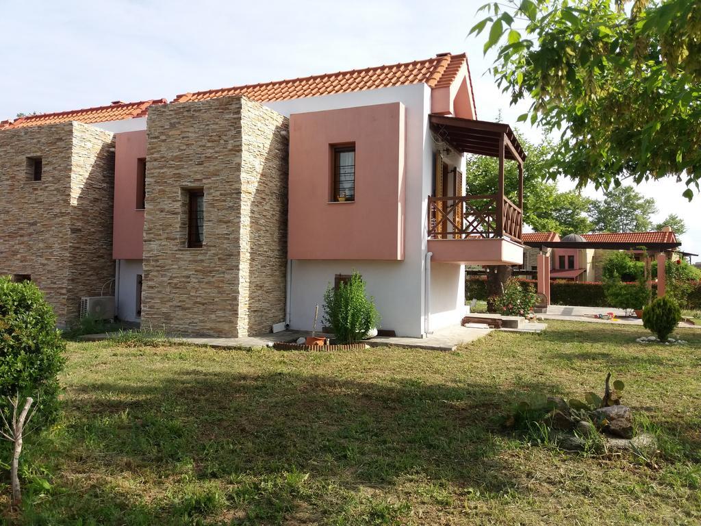 Evgenia Maisonette Ierissos Exterior photo