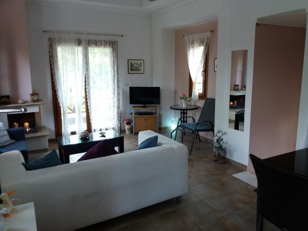 Evgenia Maisonette Ierissos Exterior photo