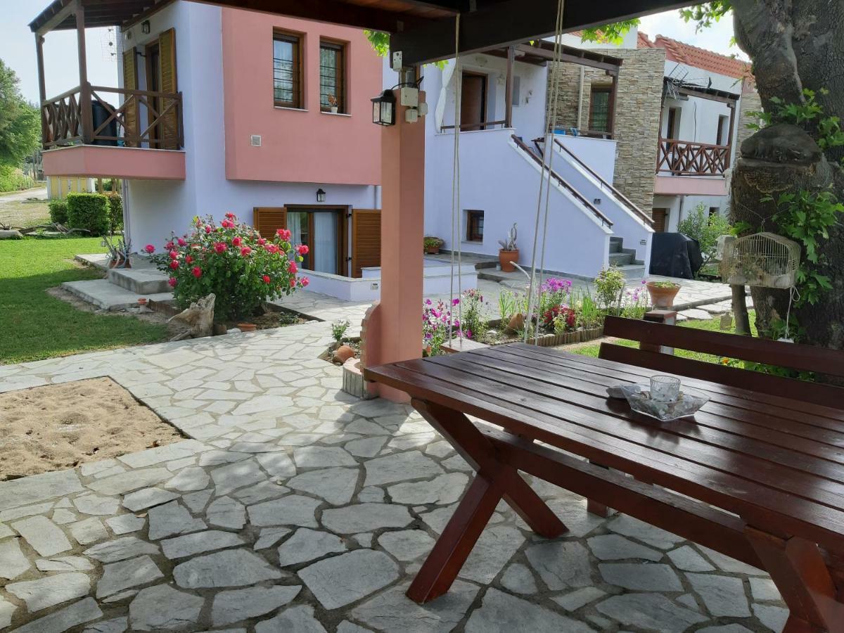 Evgenia Maisonette Ierissos Exterior photo